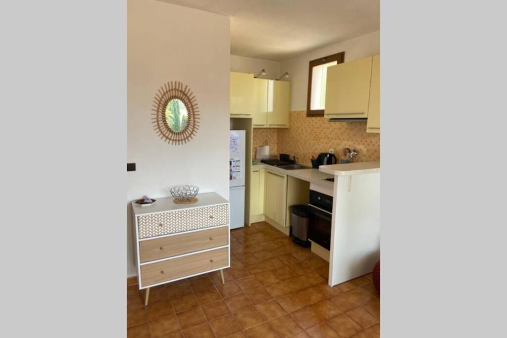 T2- 2Adultes/2Enfants Centre-Ville, Proche Plages Cavalaire-sur-Mer Bagian luar foto